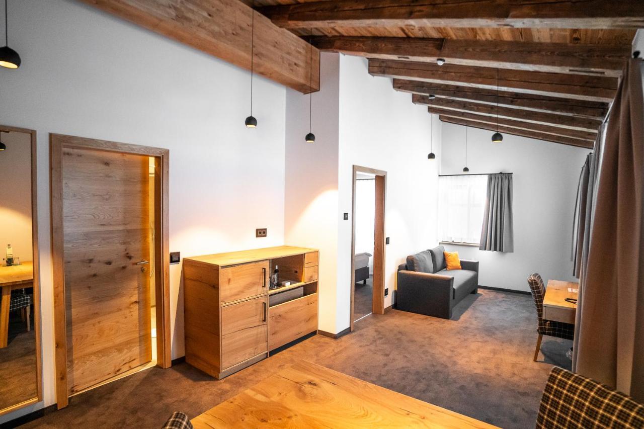 Hotel Tannenhaus Schöneck Eksteriør bilde