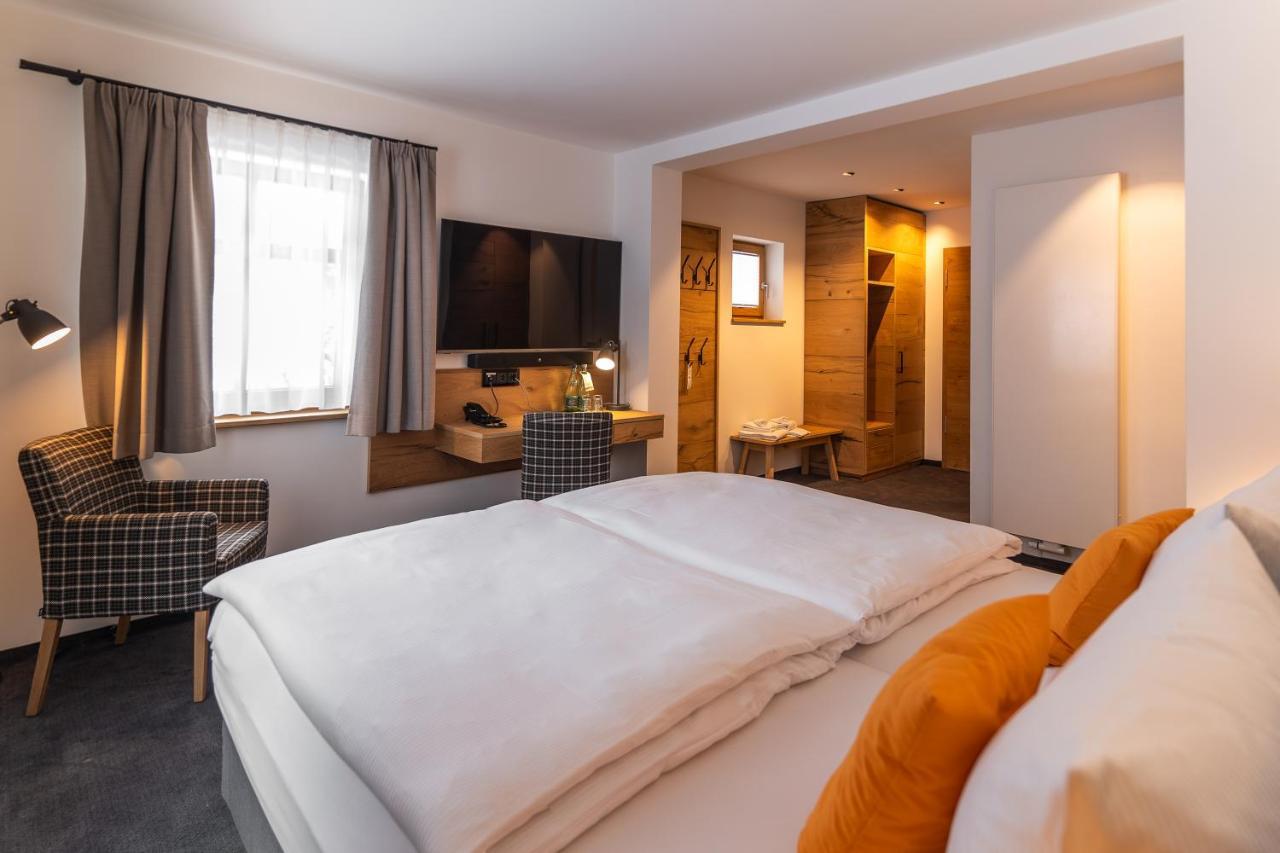 Hotel Tannenhaus Schöneck Eksteriør bilde