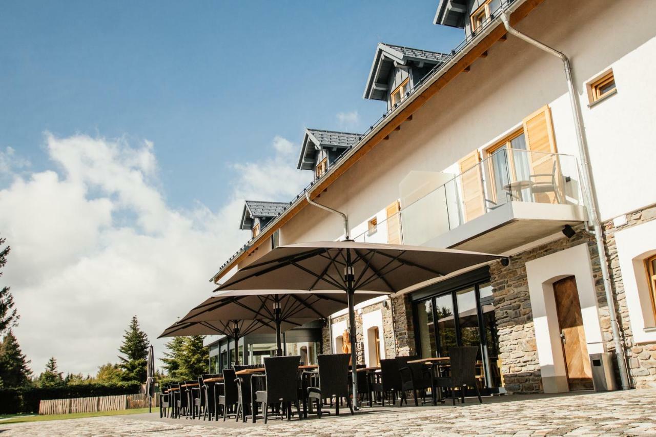 Hotel Tannenhaus Schöneck Eksteriør bilde