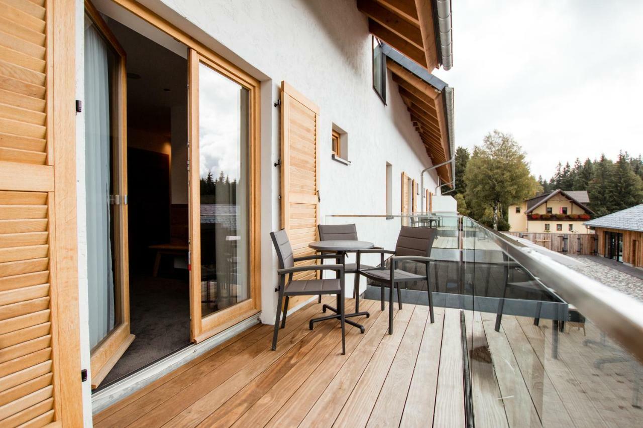 Hotel Tannenhaus Schöneck Eksteriør bilde